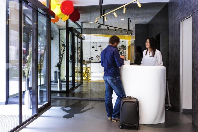 Hotel Capitole Geneva Luaran gambar